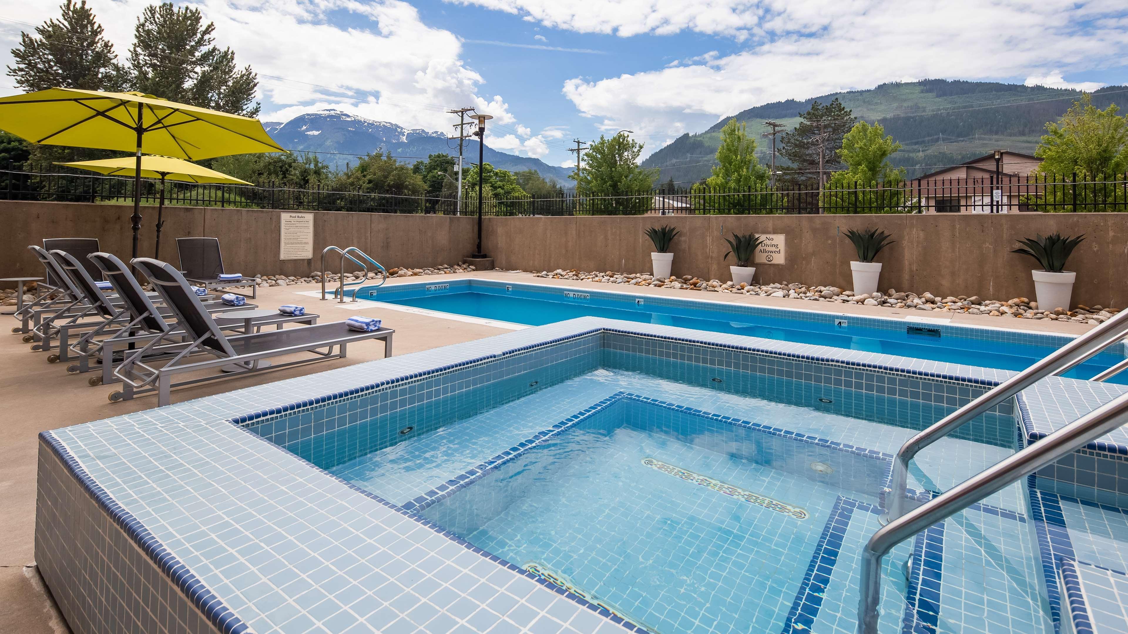 Best Western Plus Revelstoke Exterior foto